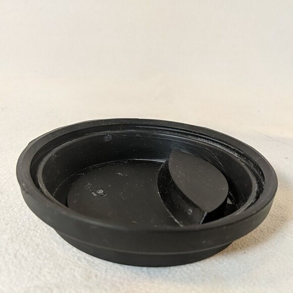 C.R. Gibson Santa Dog Christmas Travel Mug Ceramic Lid Ornaments 10 oz Tumbler - Picture 9 of 10